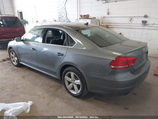Volkswagen Passat 1.8t Wolfsburg Edition 2014 1VWAS7A35EC038729 Image 3