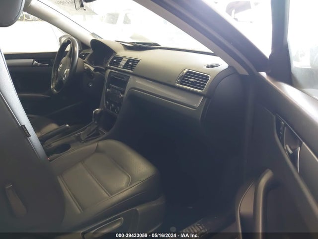 Volkswagen Passat 1.8t Wolfsburg Edition 2014 1VWAS7A35EC038729 Image 5