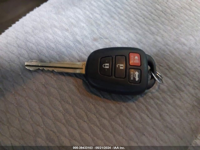 Toyota COROLLA LE 2014 5YFBURHE7EP168488 Image 11