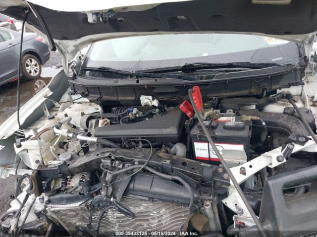 5N1AT2MV4GC772826 Nissan ROGUE SV