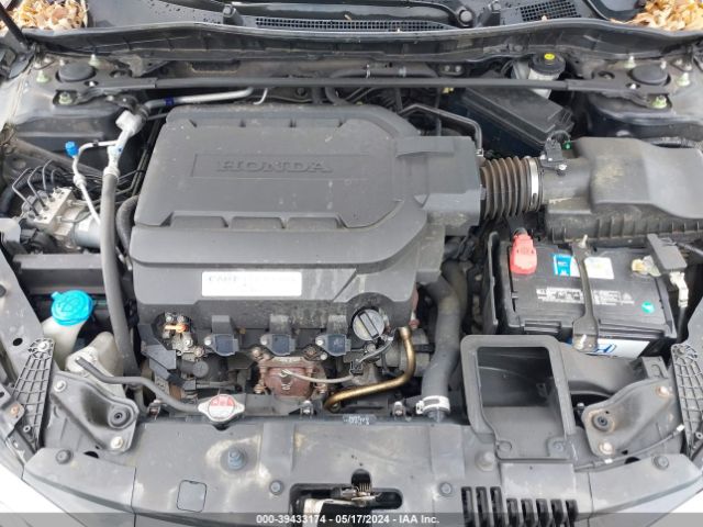 1HGCR3F97HA005021 Honda Accord Touring V6