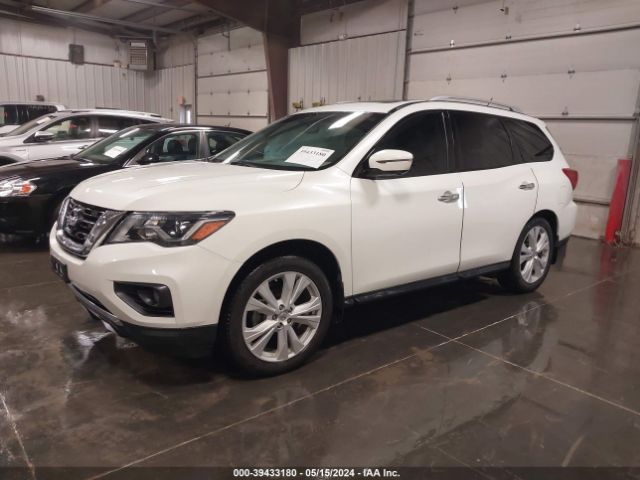 5N1DR2MMXJC604683 Nissan Pathfinder Sl
