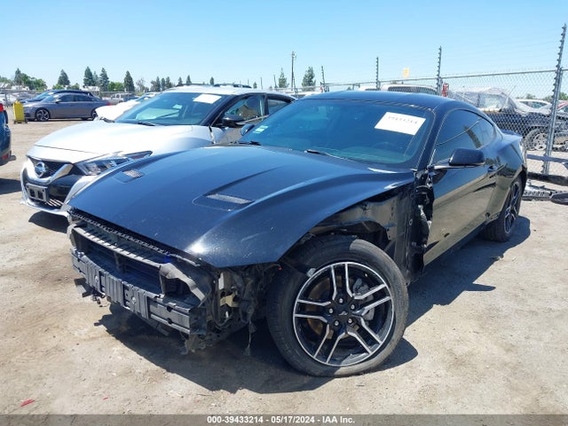 Ford Mustang Ecoboost Premium Fastback 2020 1FA6P8TH3L5136383 Image 2