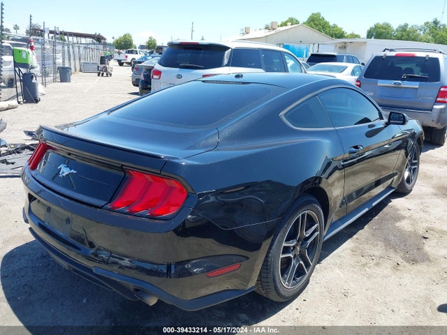 Ford Mustang Ecoboost Premium Fastback 2020 1FA6P8TH3L5136383 Image 4