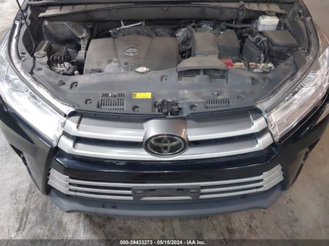 5TDBZRFH2KS924522 Toyota Highlander Le
