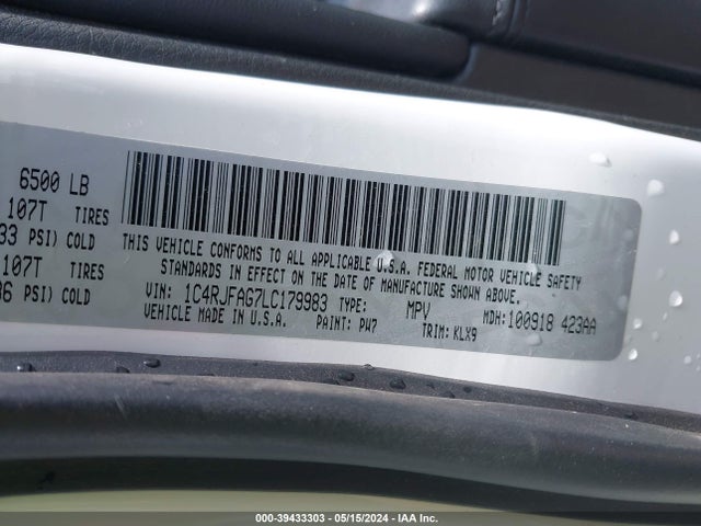1C4RJFAG7LC179983 Jeep Grand Cherokee Altitude 4x4