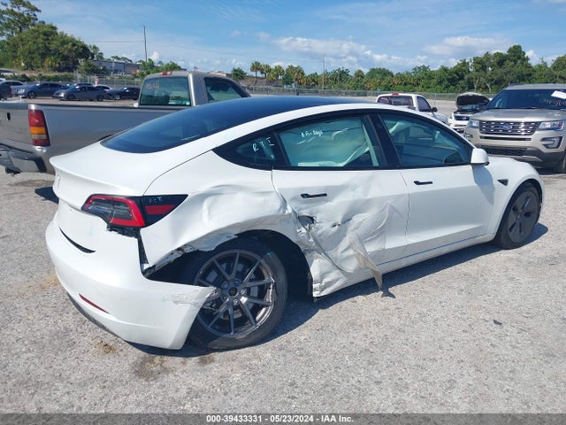 Tesla Model 3 Rear-wheel Drive 2023 5YJ3E1EA5PF385671 Image 4