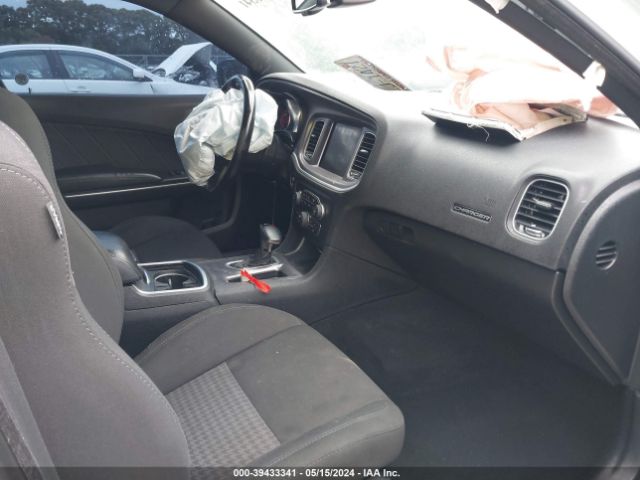 2C3CDXHGXKH677927 Dodge Charger Gt Rwd