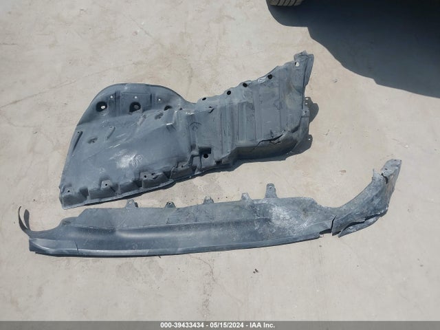 Toyota CAMRY LE 2021 4T1C11AK6MU480443 Image 12