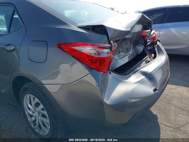 Toyota COROLLA LE 2017 2T1BURHE5HC952379 Image 6