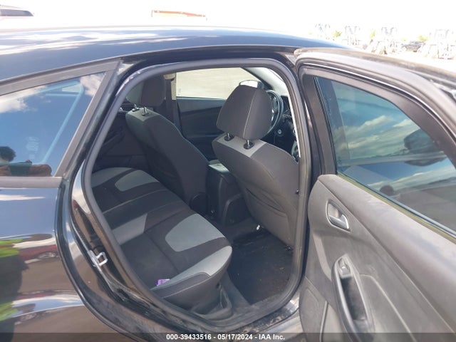 Ford FOCUS SE 2014 1FADP3K29EL293440 Image 8