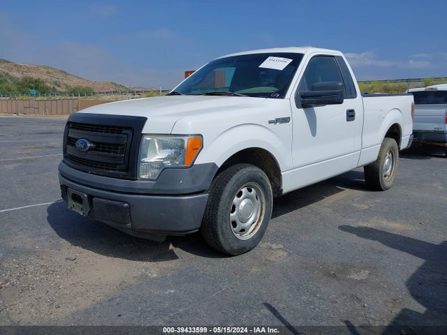Ford F-150 Xl 2014 1FTMF1CM7EKF80492 Image 2