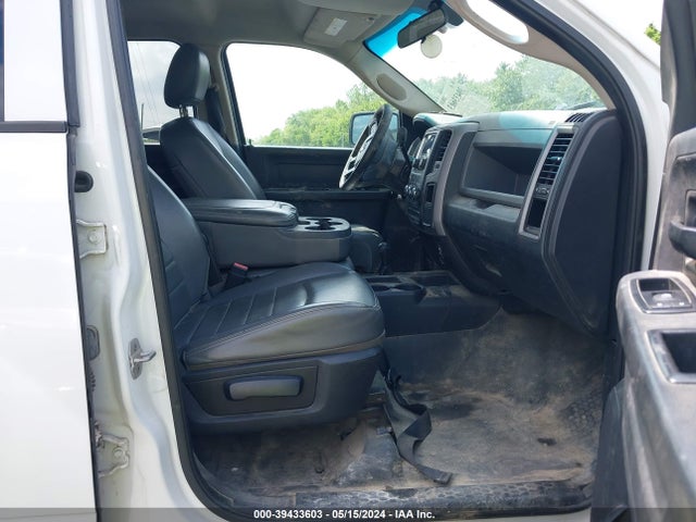 3C6TR5HT9EG170611 RAM 2500 Tradesman