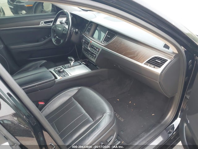 Genesis G80 5.0 Ultimate 2018 KMHGN4JF0JU229388 Image 5