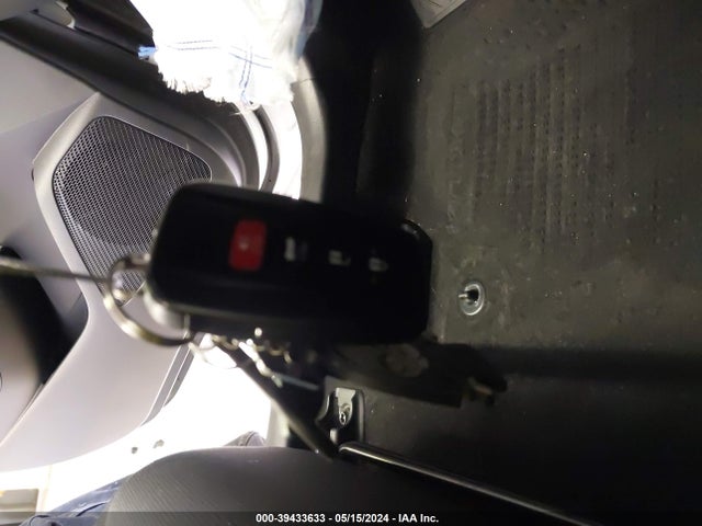 Toyota Corolla Hybrid Le 2022 JTDEAMDE2N3003178 Image 11