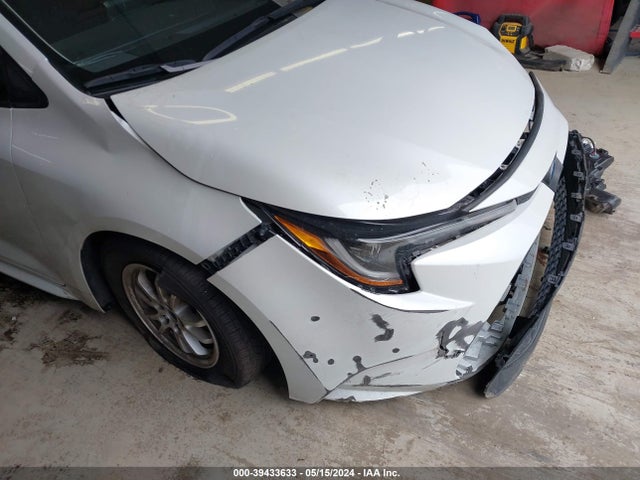 Toyota Corolla Hybrid Le 2022 JTDEAMDE2N3003178 Image 18