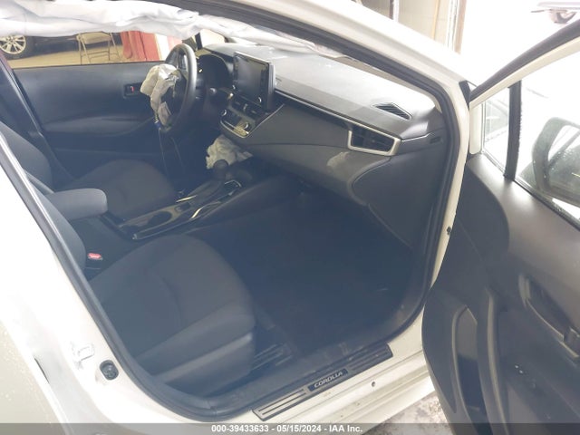 Toyota Corolla Hybrid Le 2022 JTDEAMDE2N3003178 Image 5