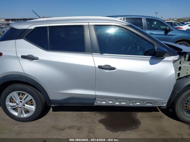 3N1CP5CU6KL559940 Nissan KICKS S