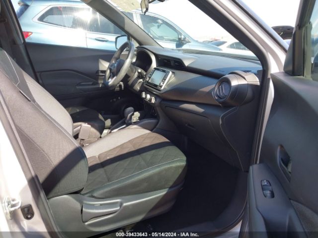 3N1CP5CU6KL559940 Nissan KICKS S