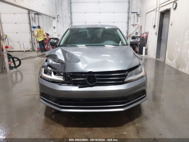 3VW2B7AJ7HM305679 Volkswagen Jetta 1.4t S