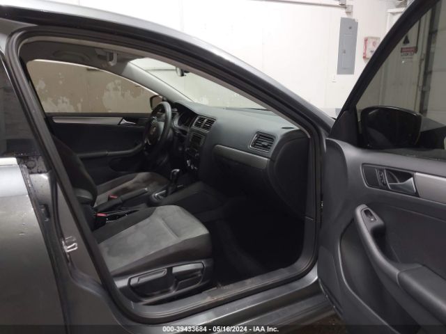 3VW2B7AJ7HM305679 Volkswagen Jetta 1.4t S