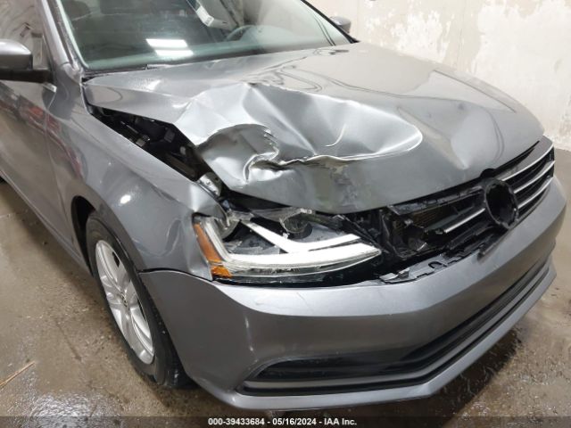 3VW2B7AJ7HM305679 Volkswagen Jetta 1.4t S