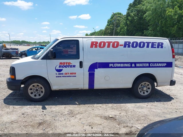 Chevrolet Express 1500 Work Van 2014 1GCSHAF41E1201490 Image 14