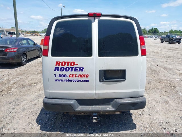 Chevrolet Express 1500 Work Van 2014 1GCSHAF41E1201490 Image 16