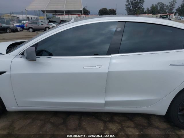 5YJ3E1EB7KF454054 Tesla Model 3 Long Range/performance