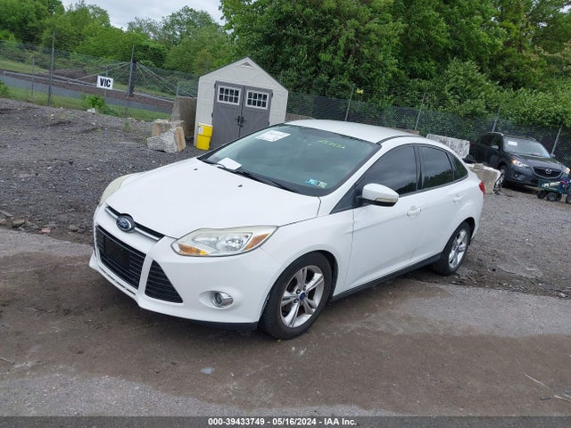 Ford FOCUS SE 2014 1FADP3F24EL257522 Image 2