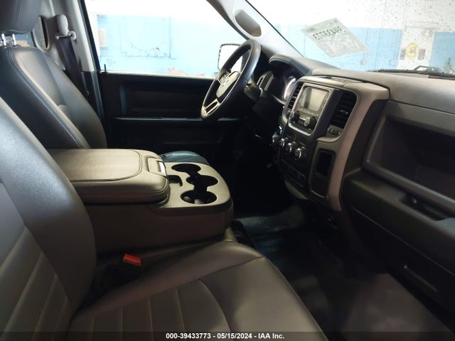 RAM 1500 Tradesman  4x4 6'4 Box 2018 1C6RR7ST5JS295543 Image 5