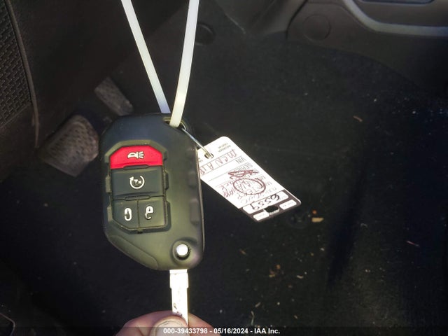 1C6HJTAG2LL170299 Jeep Gladiator Sport S 4x4