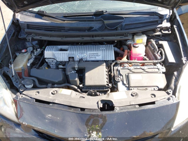 Toyota Prius Two 2015 JTDKN3DU5F1874243 Image 10