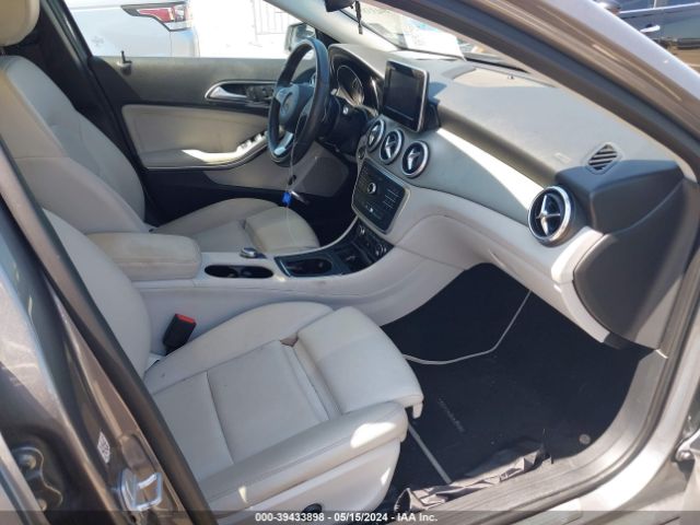 WDCTG4EB1HJ302293 Mercedes-Benz GLA 250
