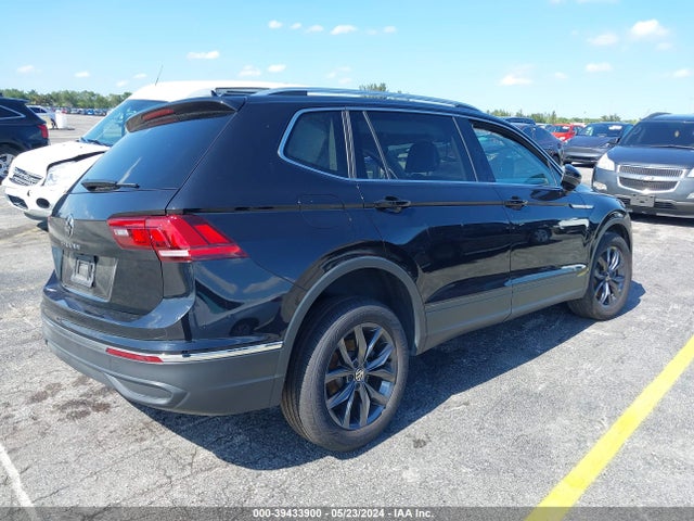 3VV3B7AX4NM072689 Volkswagen Tiguan 2.0t Se