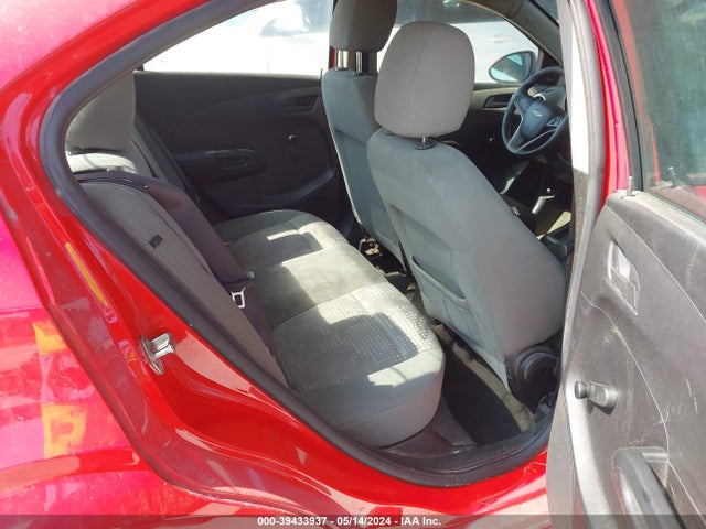 Chevrolet Sonic Ls Auto 2015 1G1JA5SH6F4155289 Image 8