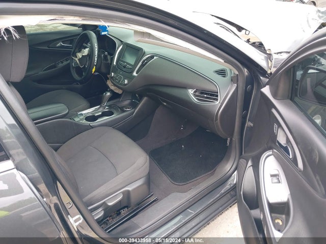 Chevrolet MALIBU LT 2018 1G1ZD5ST4JF167954 Image 5
