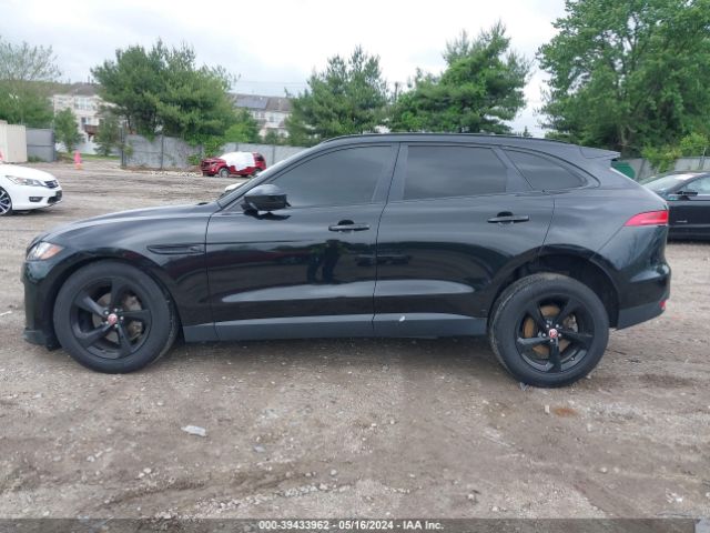 SADCJ2FX3KA609725 Jaguar F-pace 25t Premium