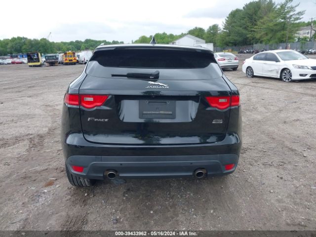 SADCJ2FX3KA609725 Jaguar F-pace 25t Premium