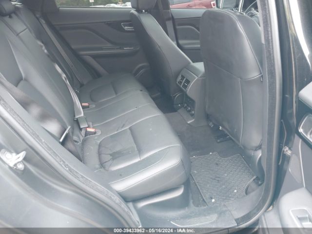 SADCJ2FX3KA609725 Jaguar F-pace 25t Premium
