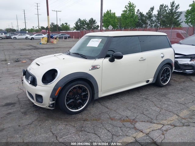 2010 MINI COOPER S CLUBMAN WMWMM3C56ATZ33235 Photo 1