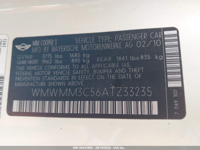 2010 MINI COOPER S CLUBMAN WMWMM3C56ATZ33235 Photo 8