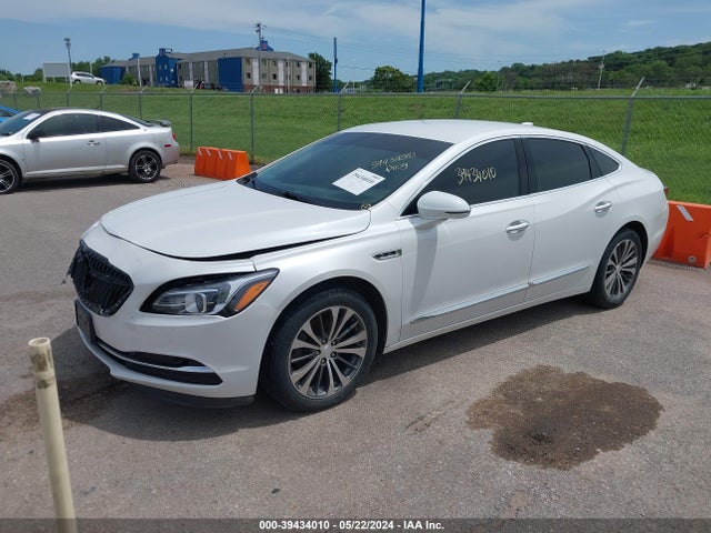 1G4ZN5SS8JU111843 Buick Lacrosse Preferred