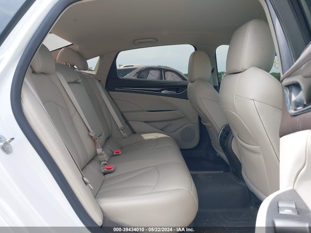 Buick Lacrosse Preferred 2018 1G4ZN5SS8JU111843 Image 8