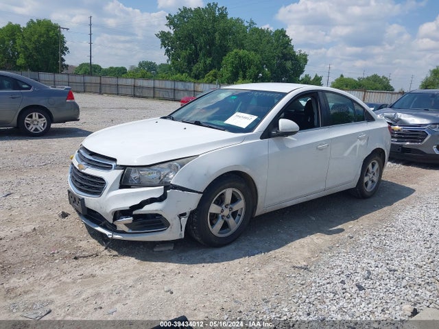 Chevrolet Cruze 1lt Auto 2015 1G1PC5SB8F7238687 Image 2