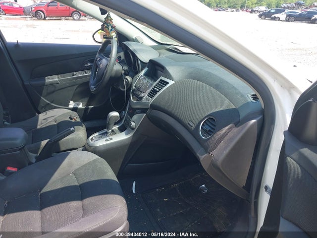 Chevrolet Cruze 1lt Auto 2015 1G1PC5SB8F7238687 Image 5