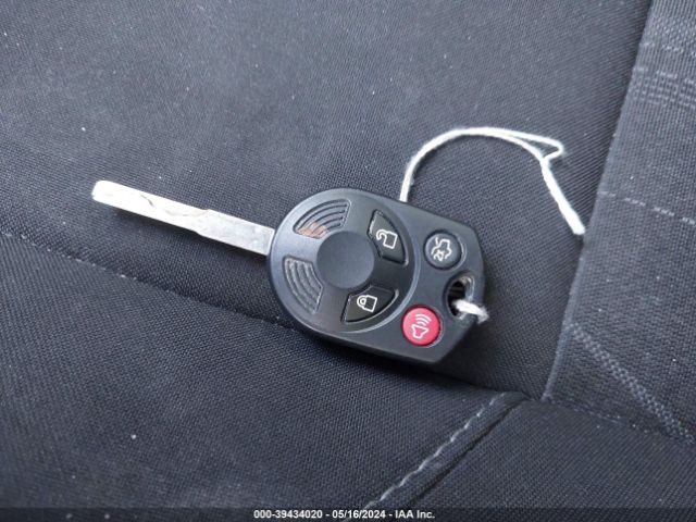 1FADP3FE1JL245915 Ford FOCUS SE