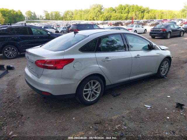 1FADP3FE1JL245915 Ford FOCUS SE