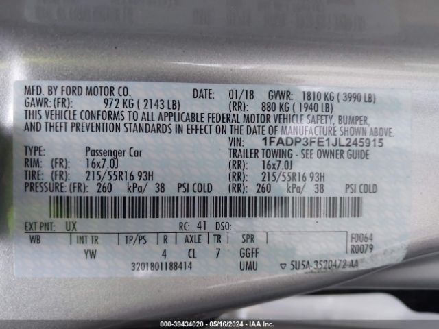 1FADP3FE1JL245915 Ford FOCUS SE