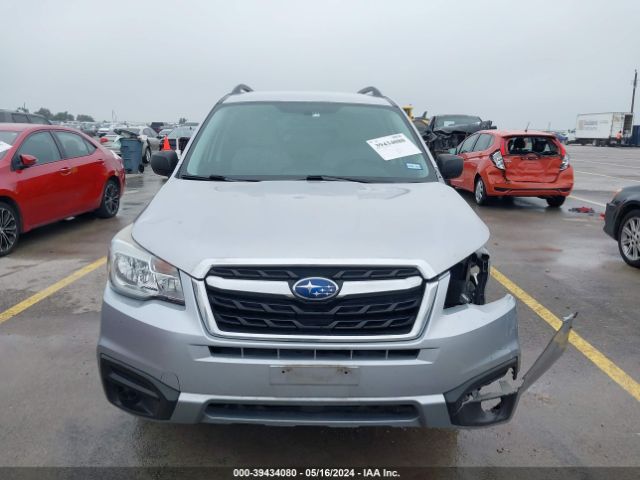 JF2SJABC2JH405011 Subaru Forester 2.5i